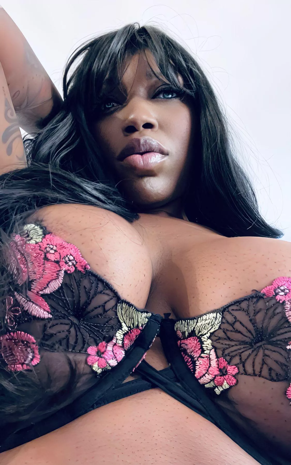 Let me ride you baby posted by foxybalboa23