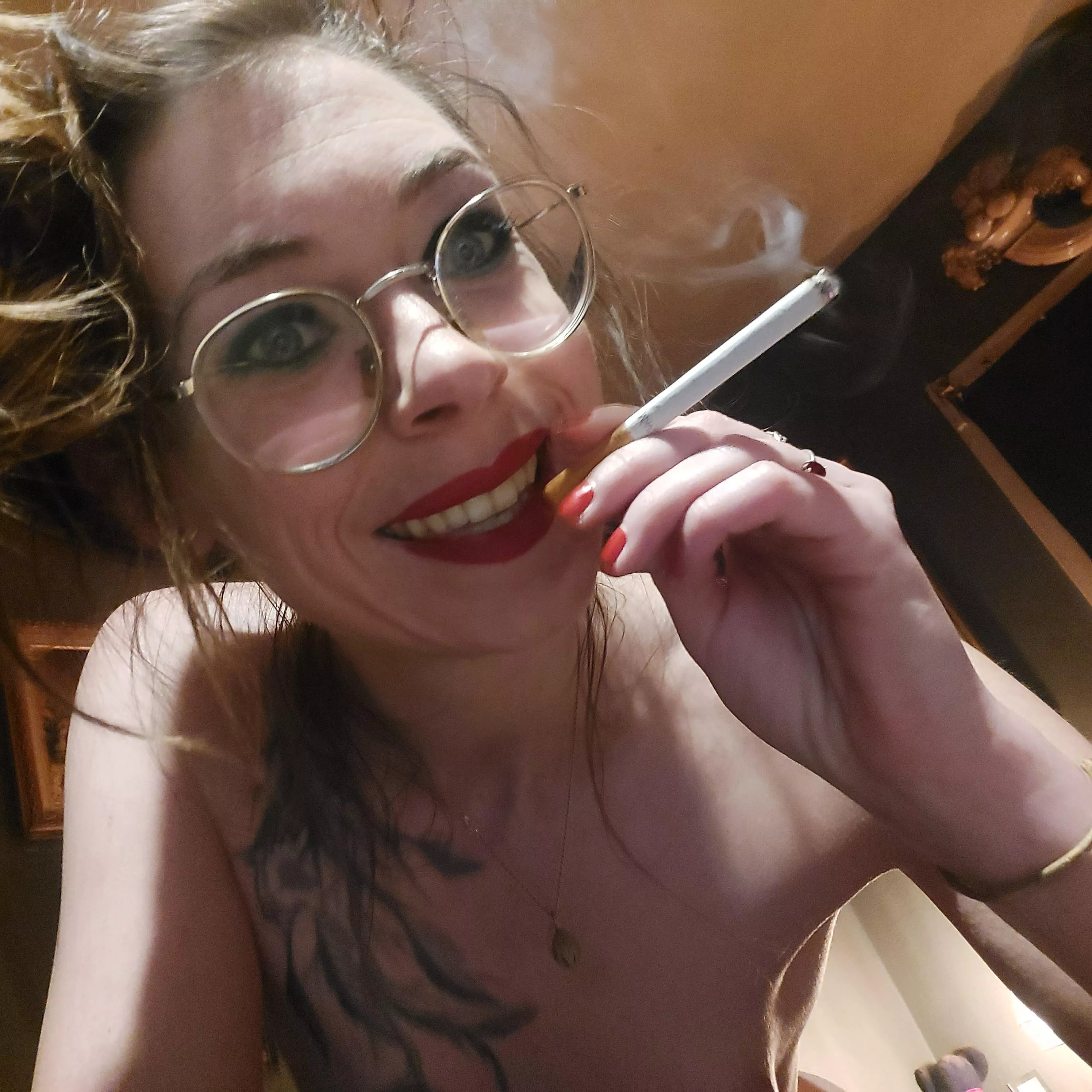 Morning Marlboro make me Smile :) posted by MistressThrope