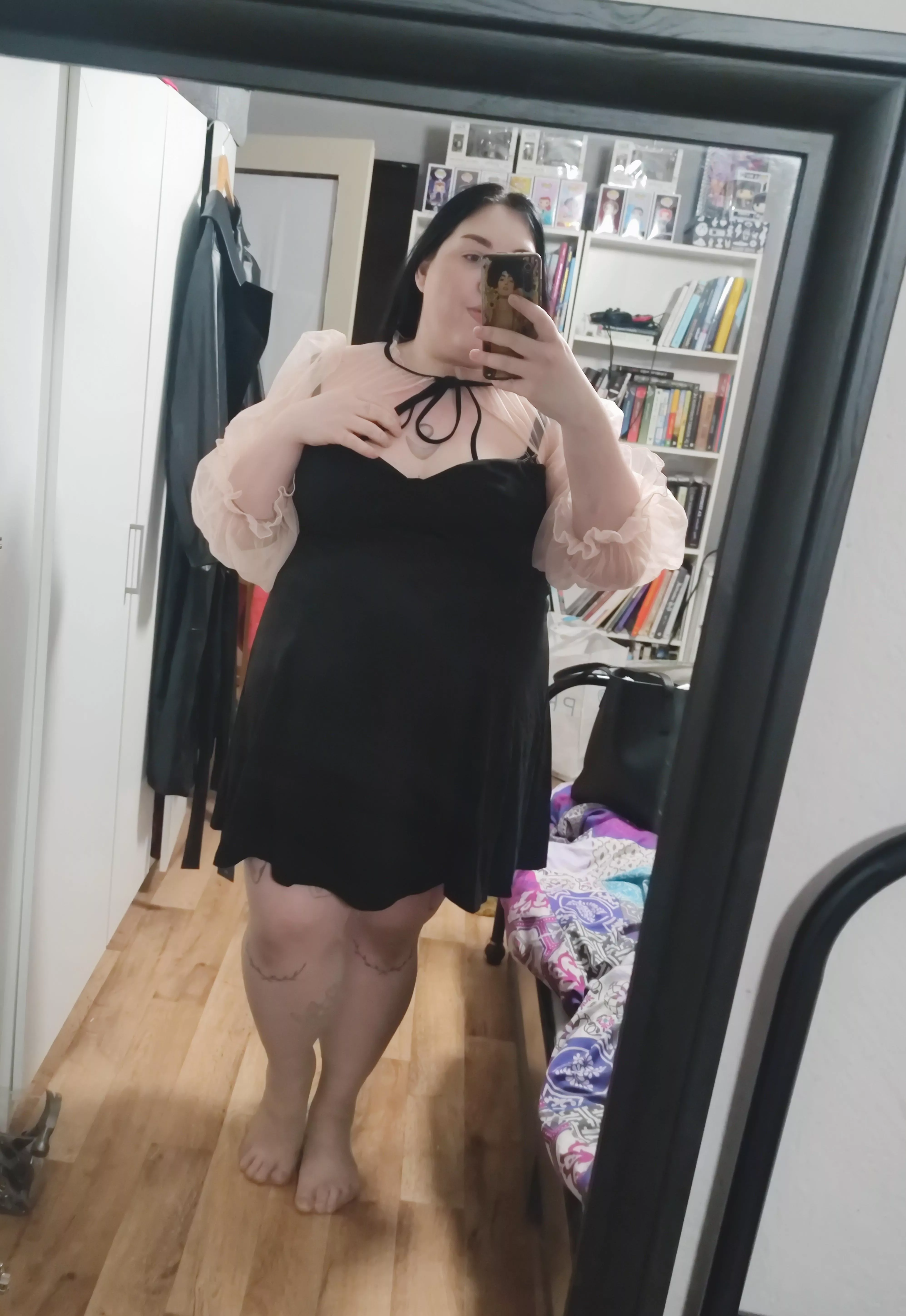 New dress for a new adventure posted by PrinceznaViktorka