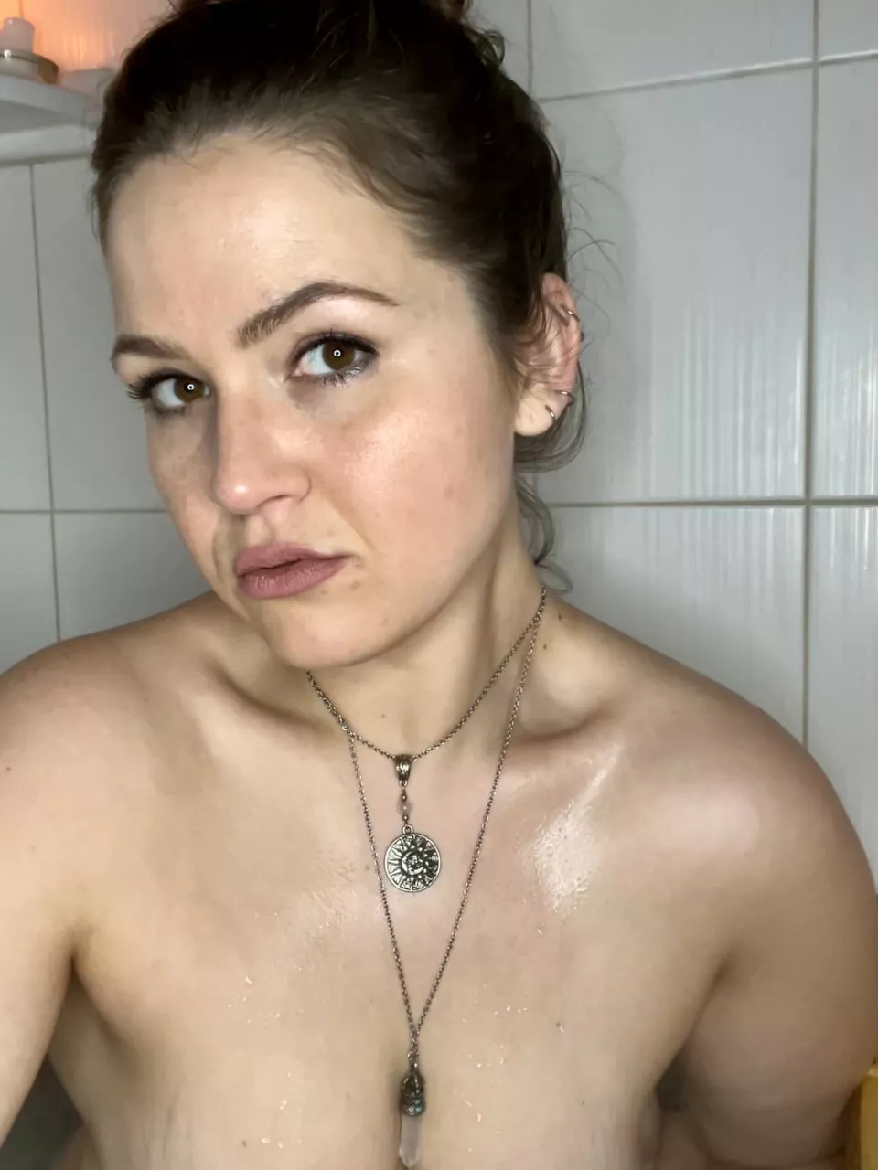 Nothing like a relaxing candlelit bath to end the day posted by ConfidentStara