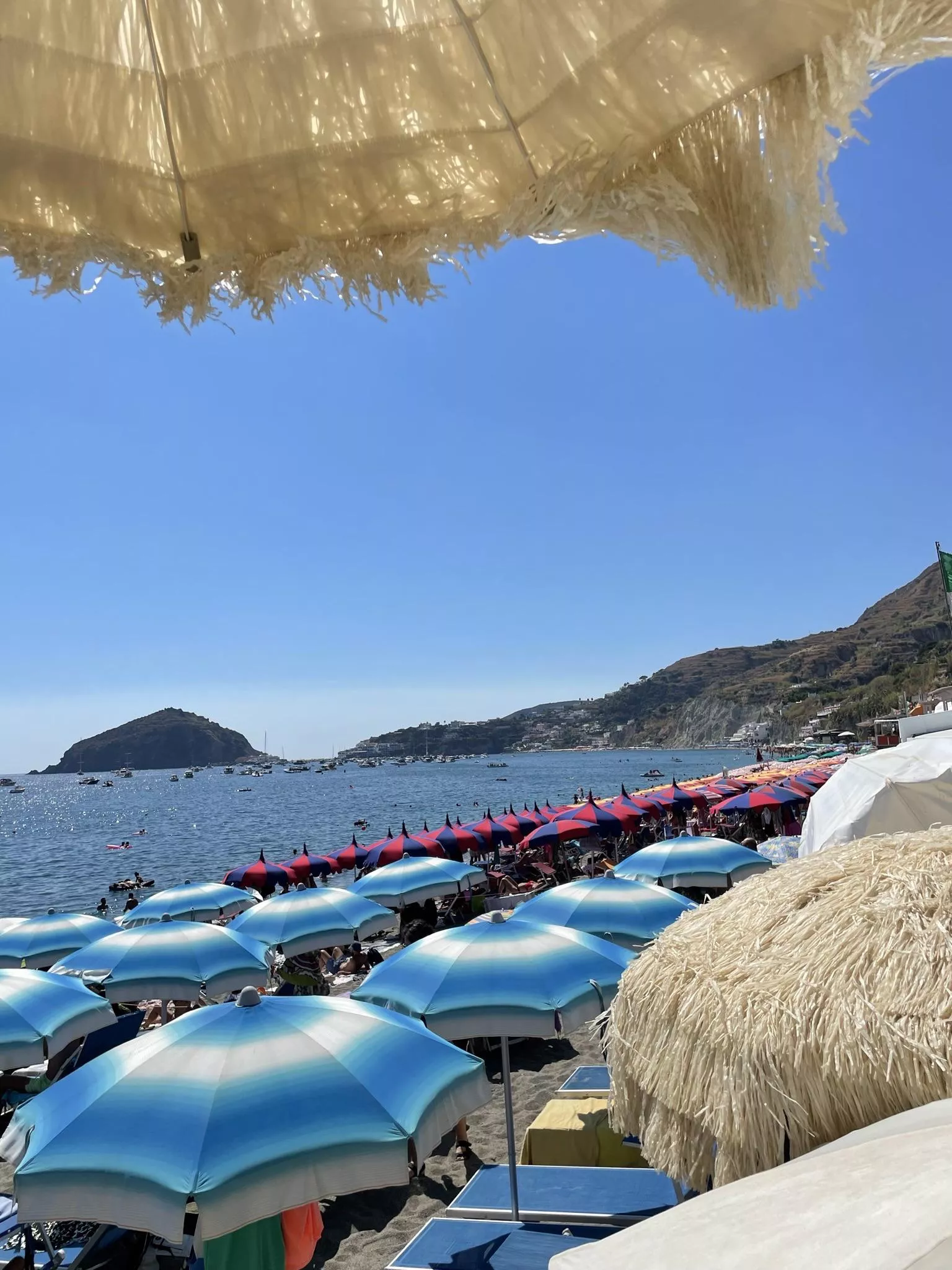 One of my fav places on Earth🇮🇹 posted by MoliMyers