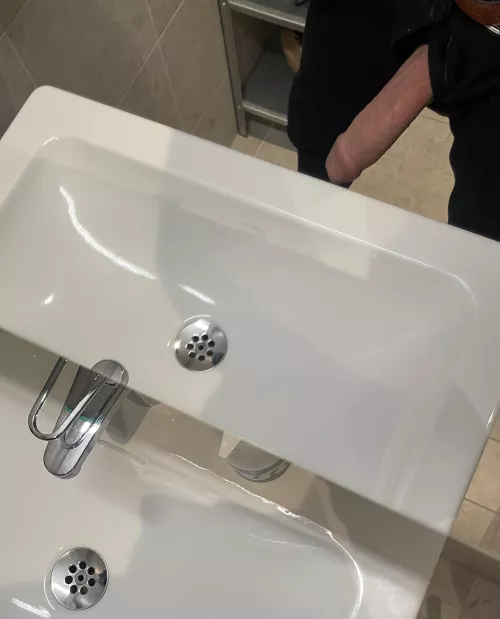 Public toilet 👀 by Think-Air-9730