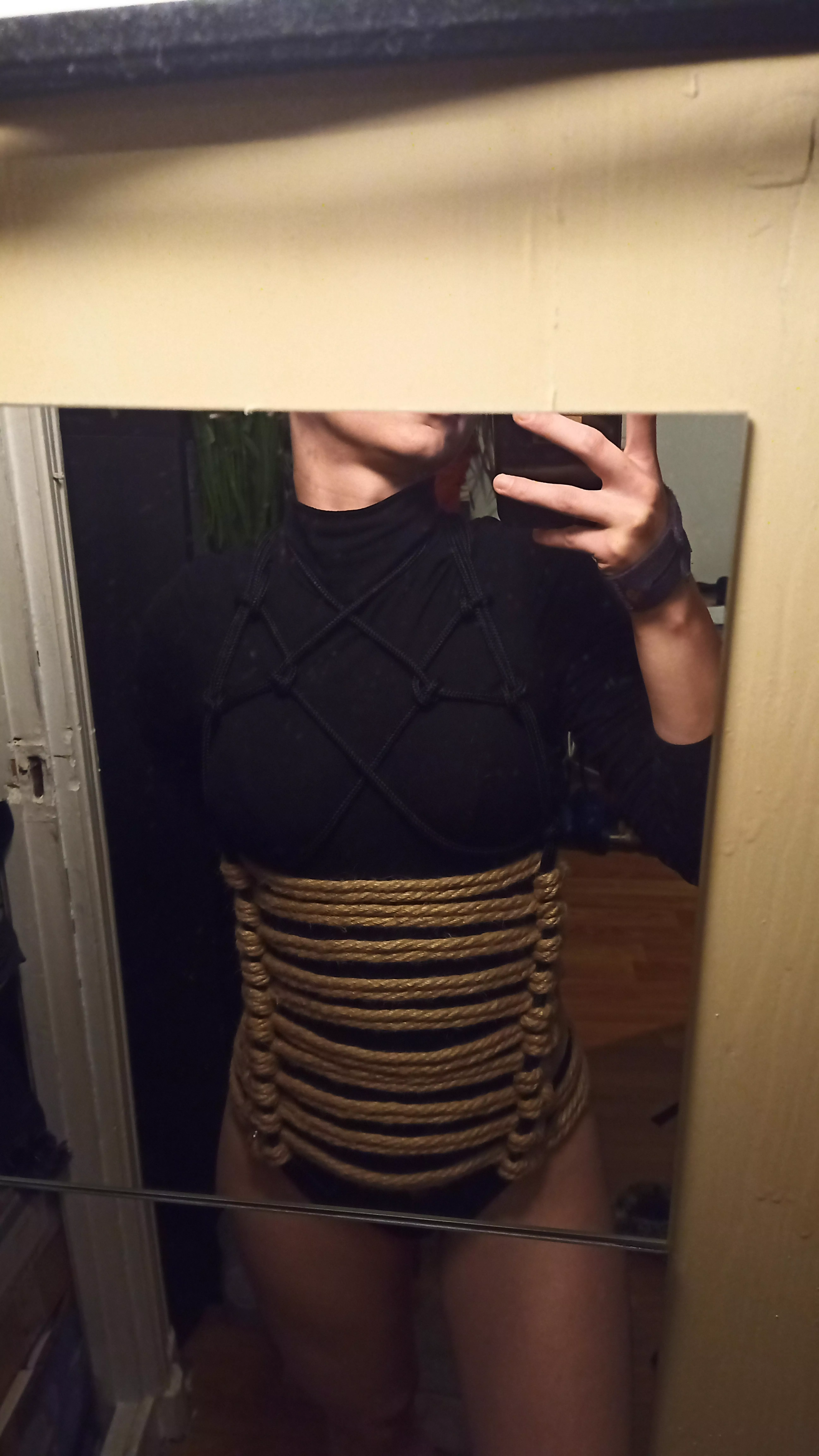 Selfbondage corset 🥰 posted by MrsVendetta91