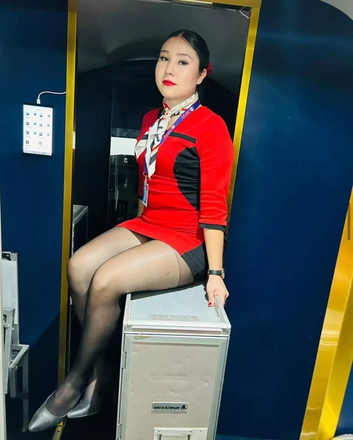 Trolley dolly 🇲🇽 posted by IkarusAndTheSun