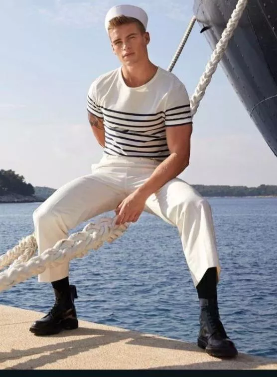 Which boots are these? posted by willwork003