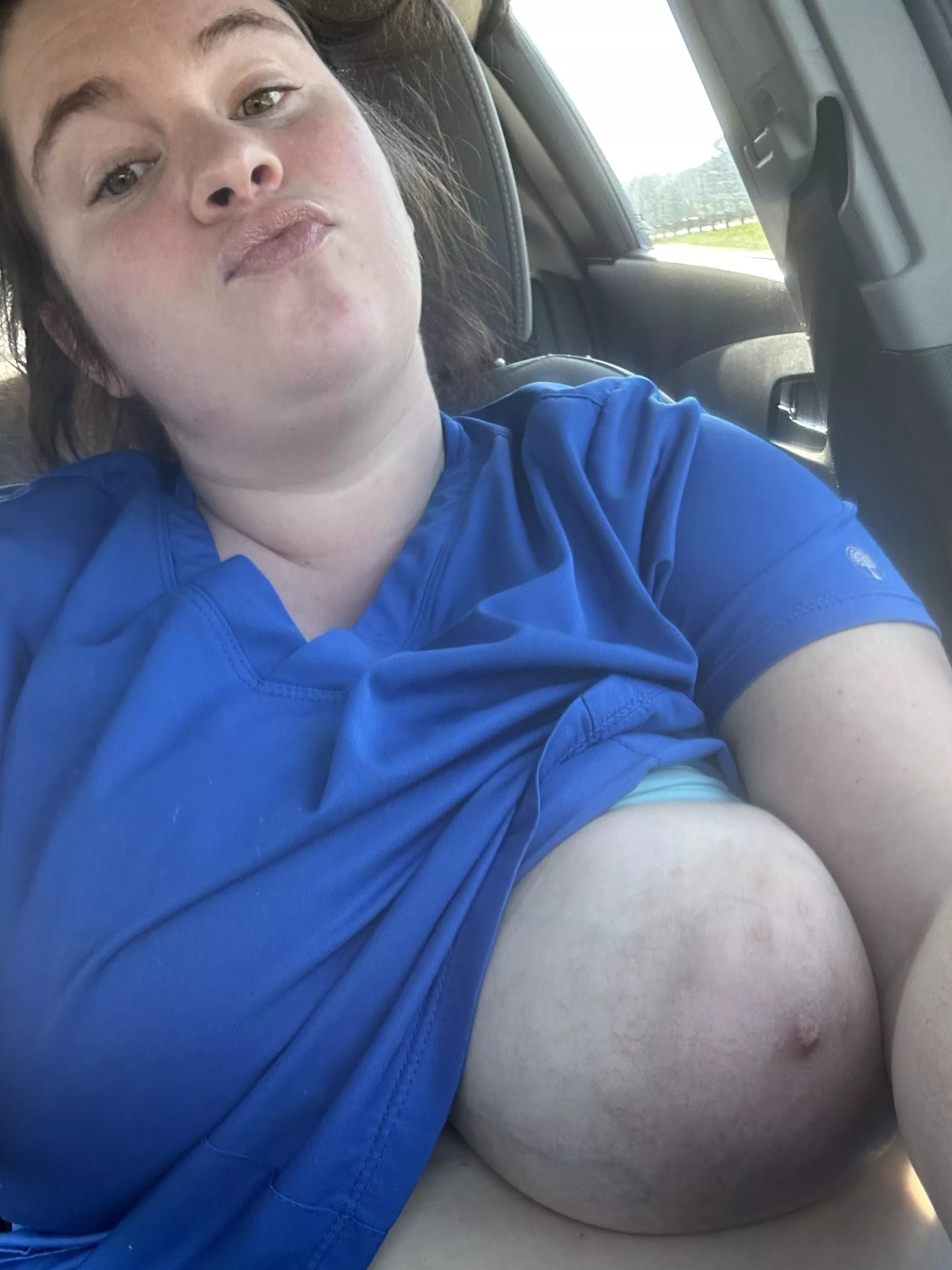 Work selfies posted by Large_Badger8317