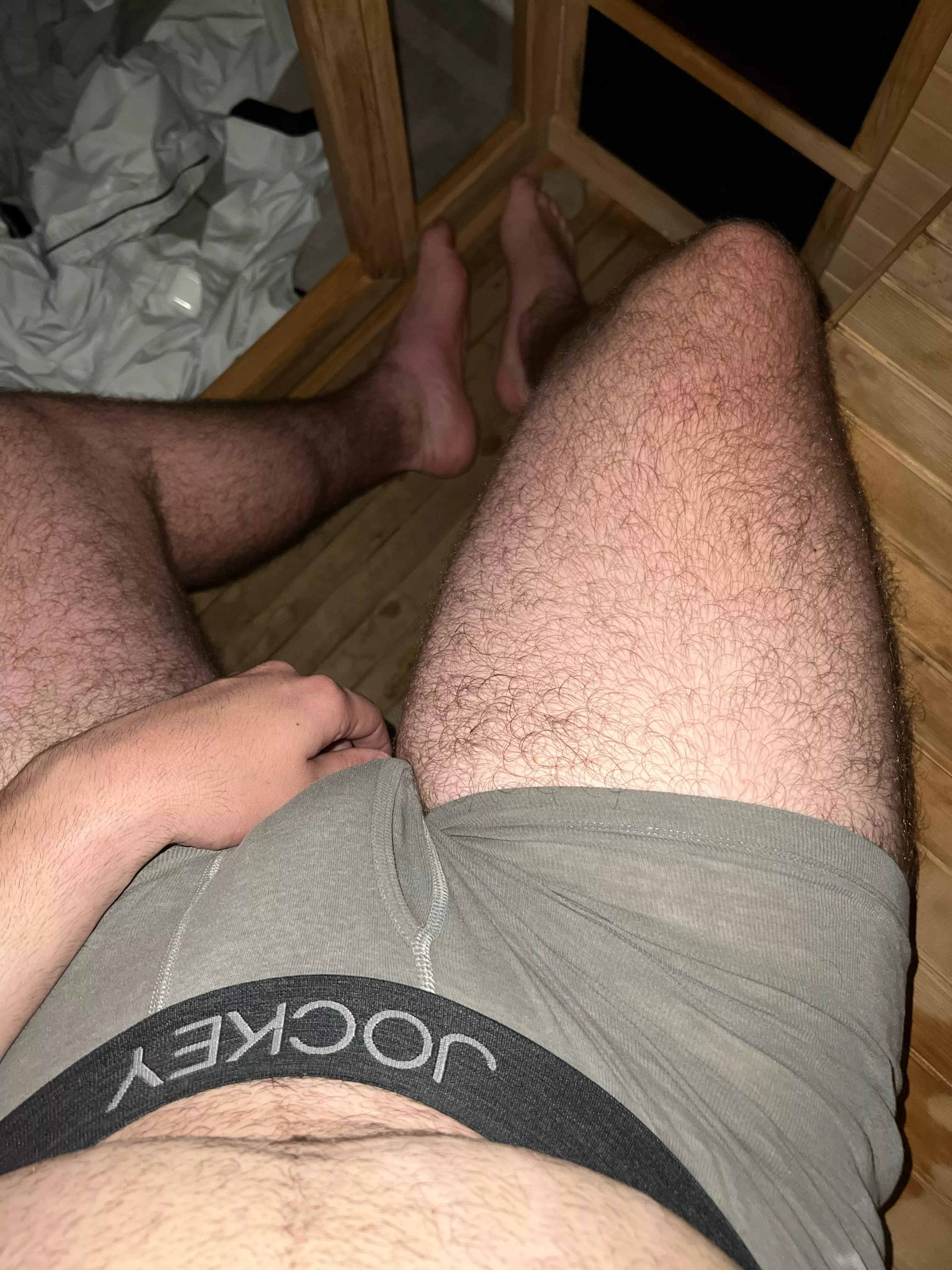 21 str8 frat bro, leaving the sauna at the gym and heading to shower | 21+ add me : cthomp.0826 posted by Zealousideal_Bug7981