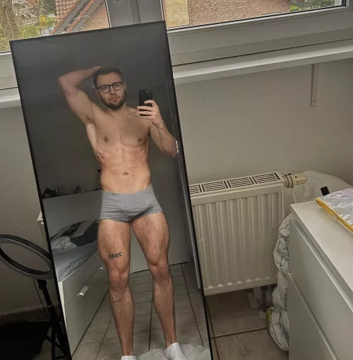 [22] touch me by Moonshotsbenny67