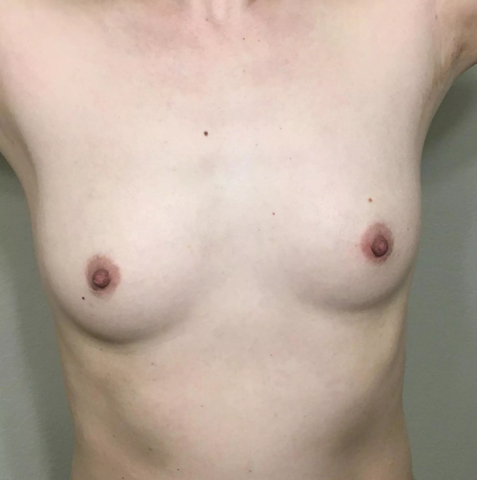 35F/125lbs/5’4” Korean Mom Of Two posted by PlatinumKiwi321