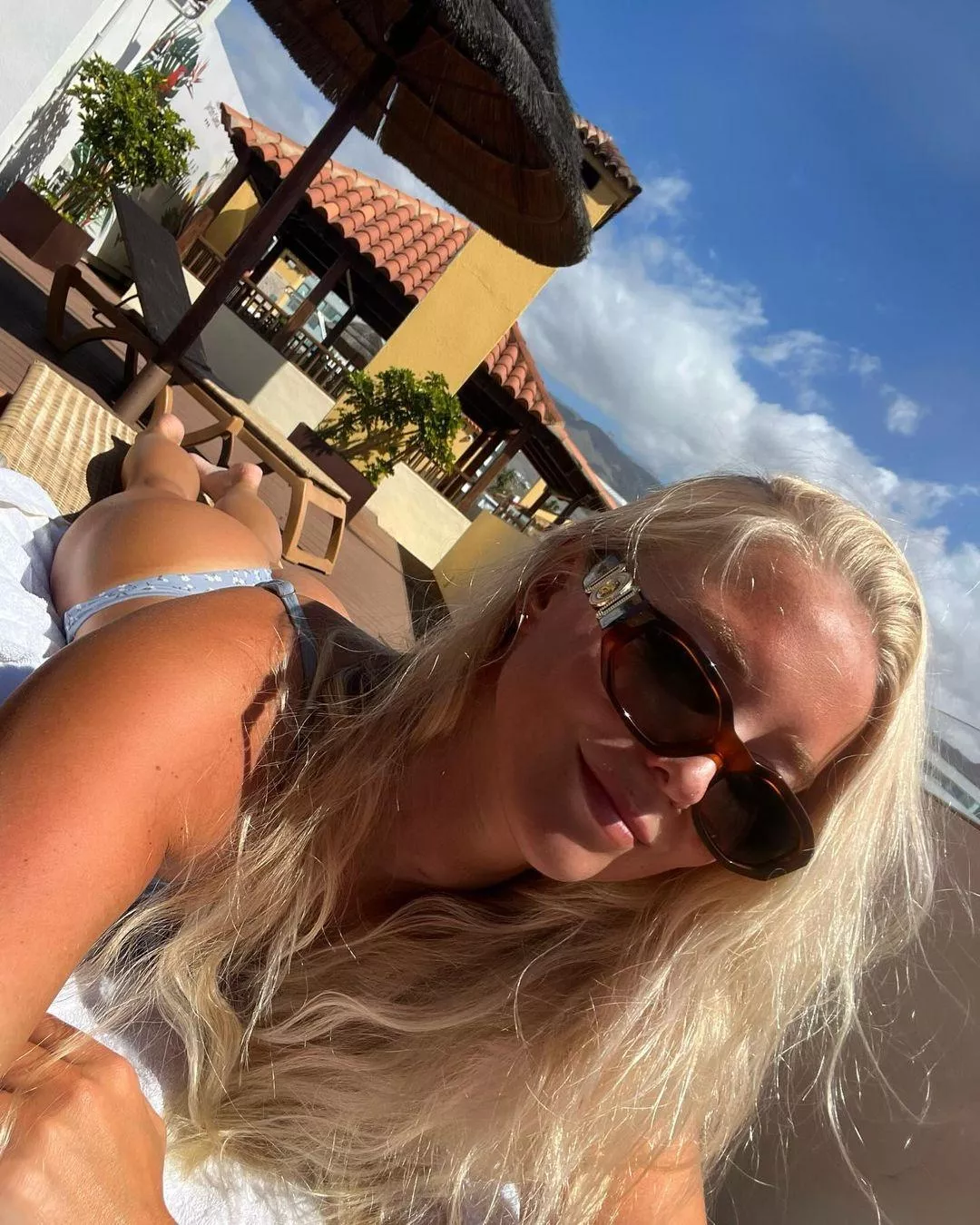 Amalie Mikkelsen - Danish swimmer posted by InstructorCarniero