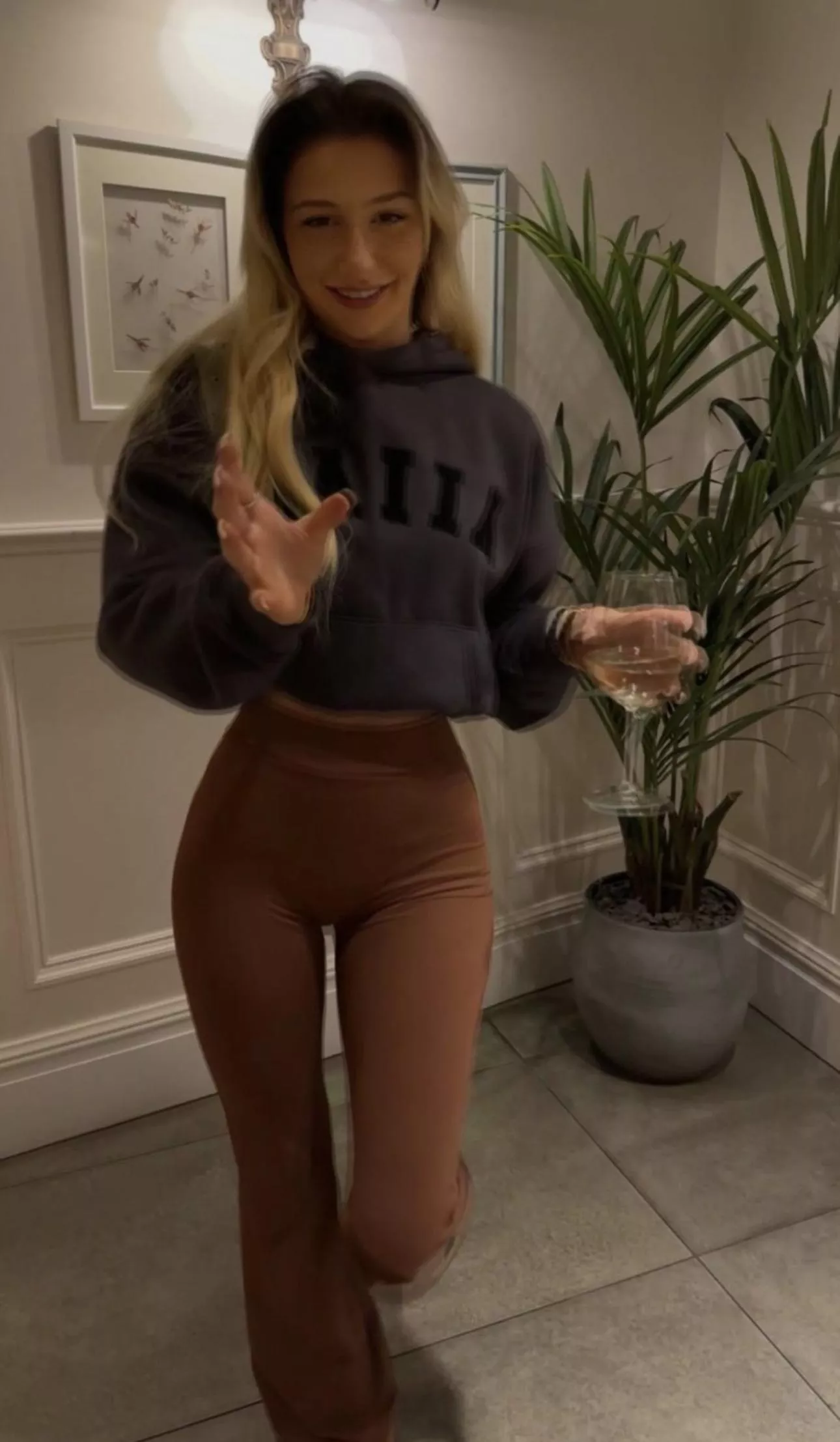 classy gal on top posted by Charming-Fact-9794