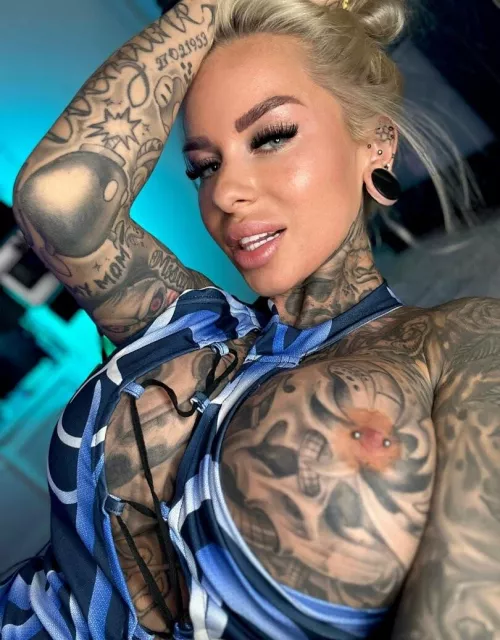 damn that tit looks immaculate by armin_malek