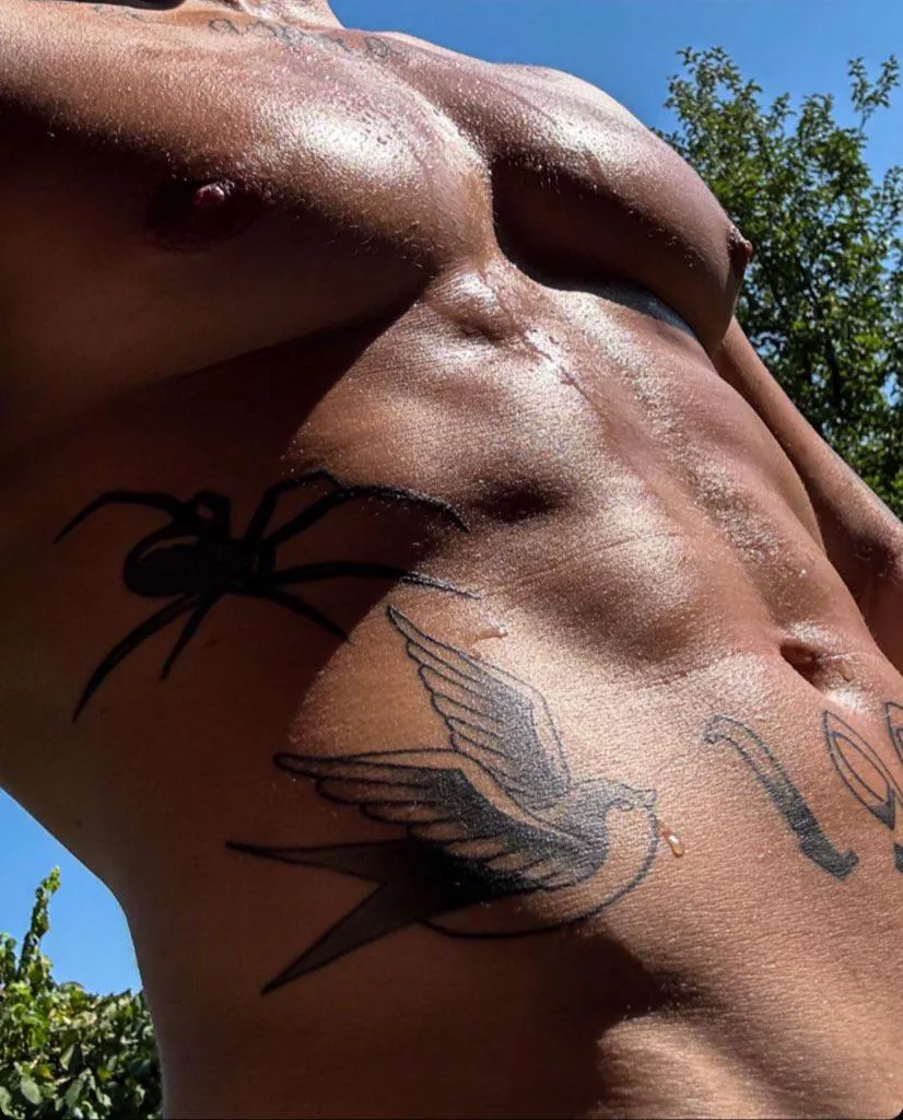 Do you like my tattoos ? 🤔💦 posted by pretty_inkedboi