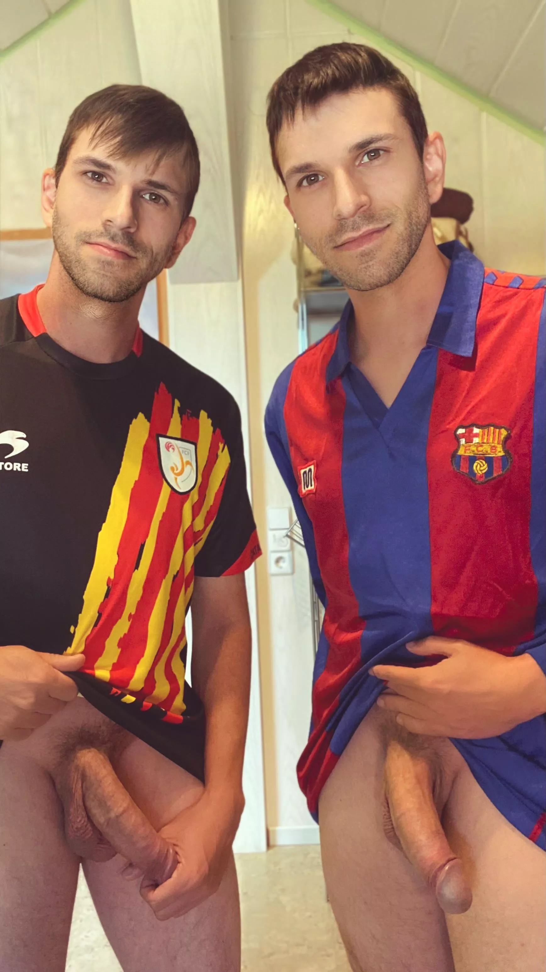 Ever fucked with twins? ⚽️ posted by LeeCoehrXXX