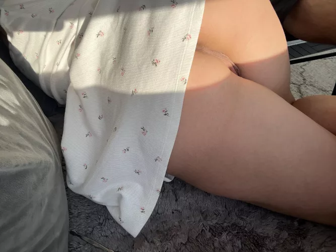 Feeding the pussy with vitamin D by Fay-Queen