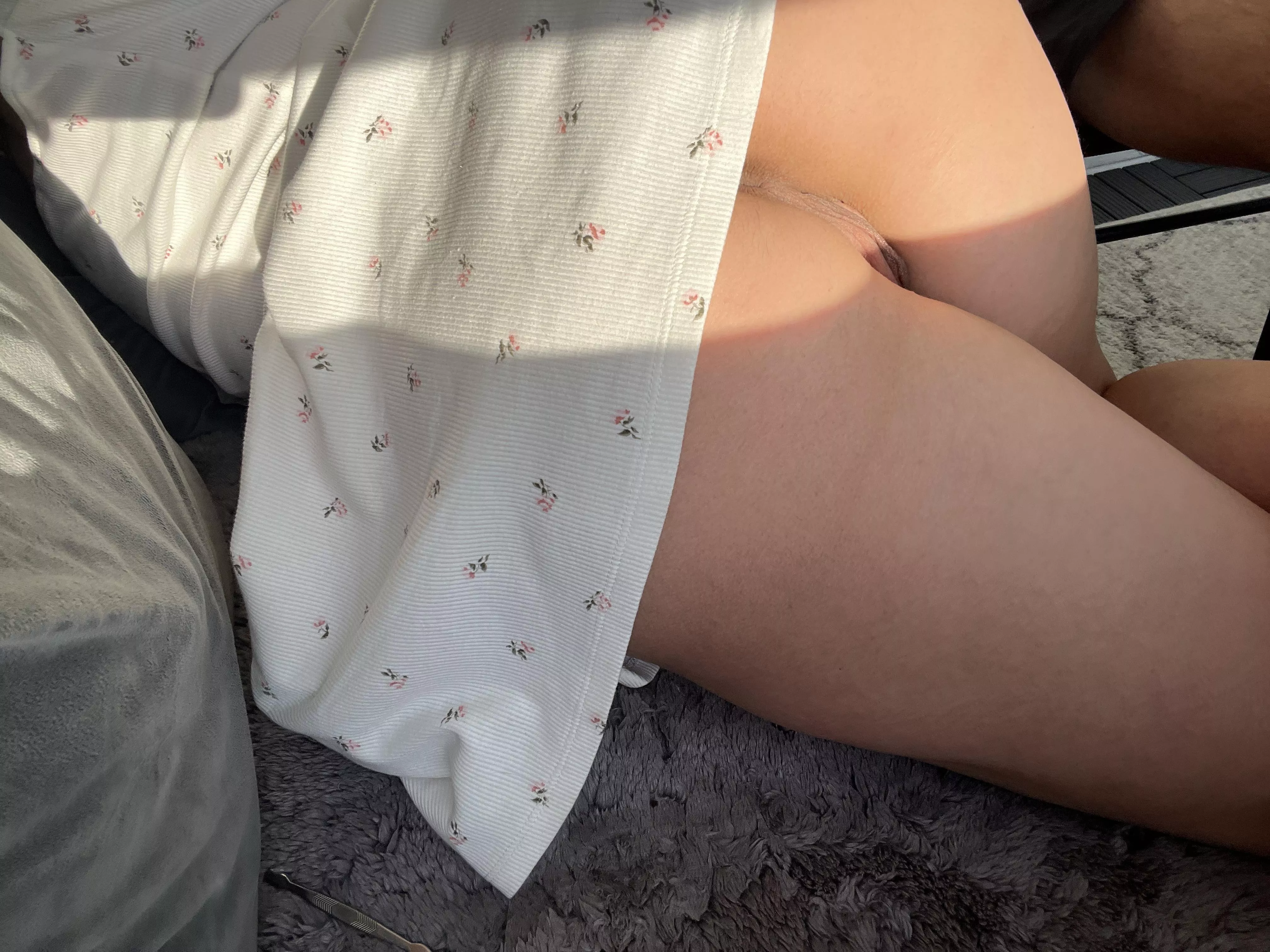 Feeding the pussy with vitamin D posted by Fay-Queen