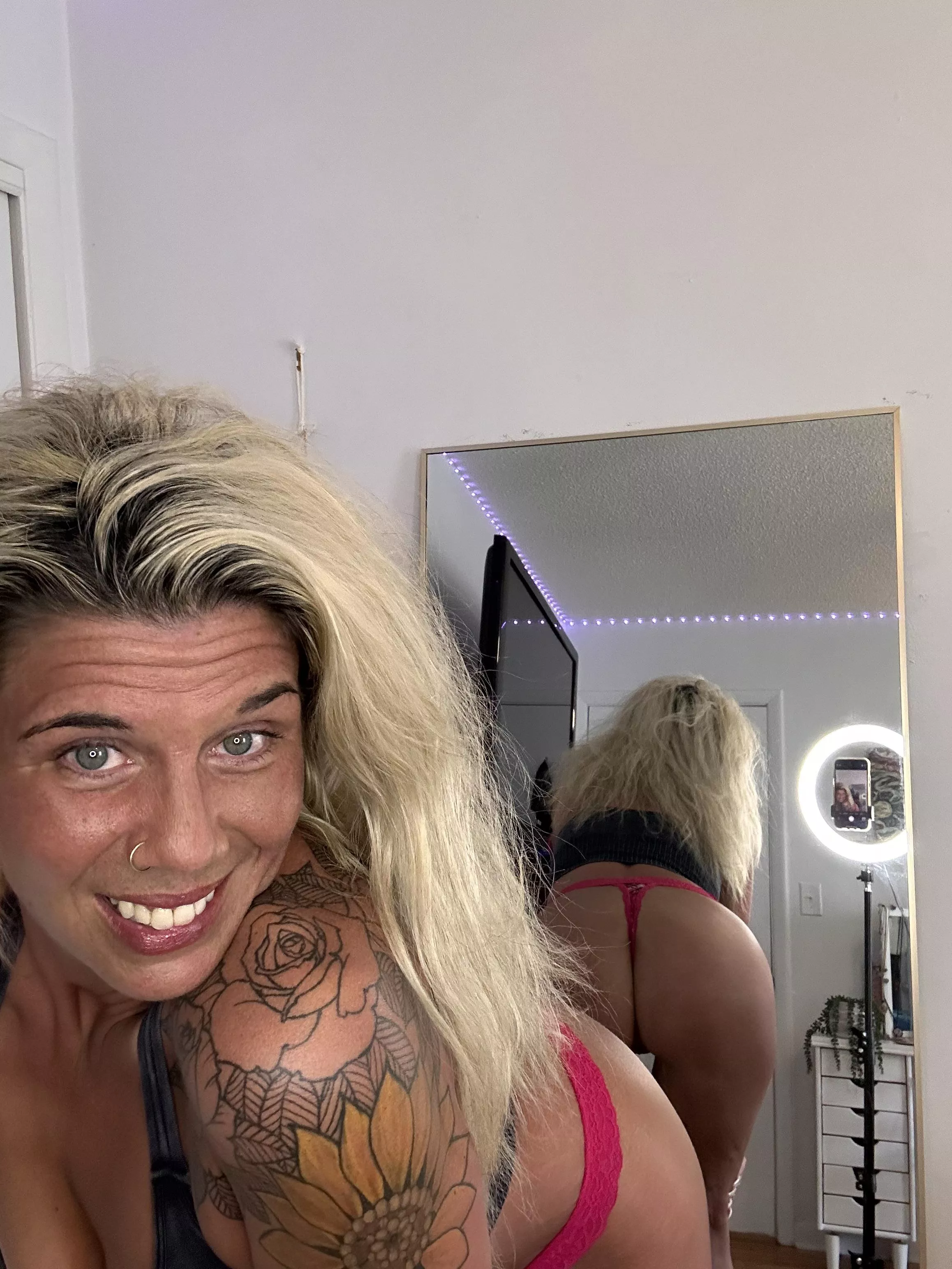 Feeling like todays gonna be a fun day posted by Cecelaceluv