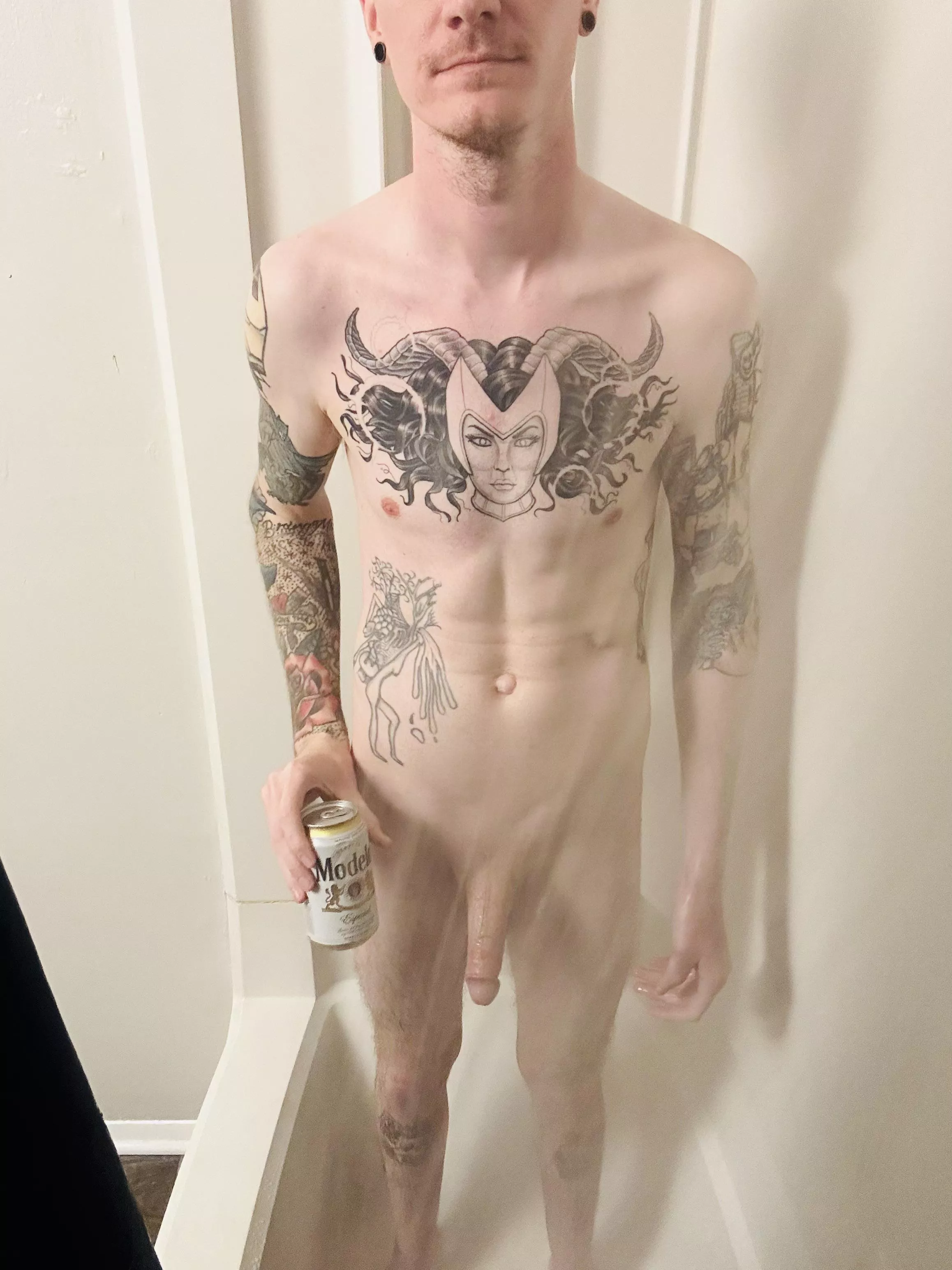 Finishing off the night with a good shower beer posted by fatherofthebrine4