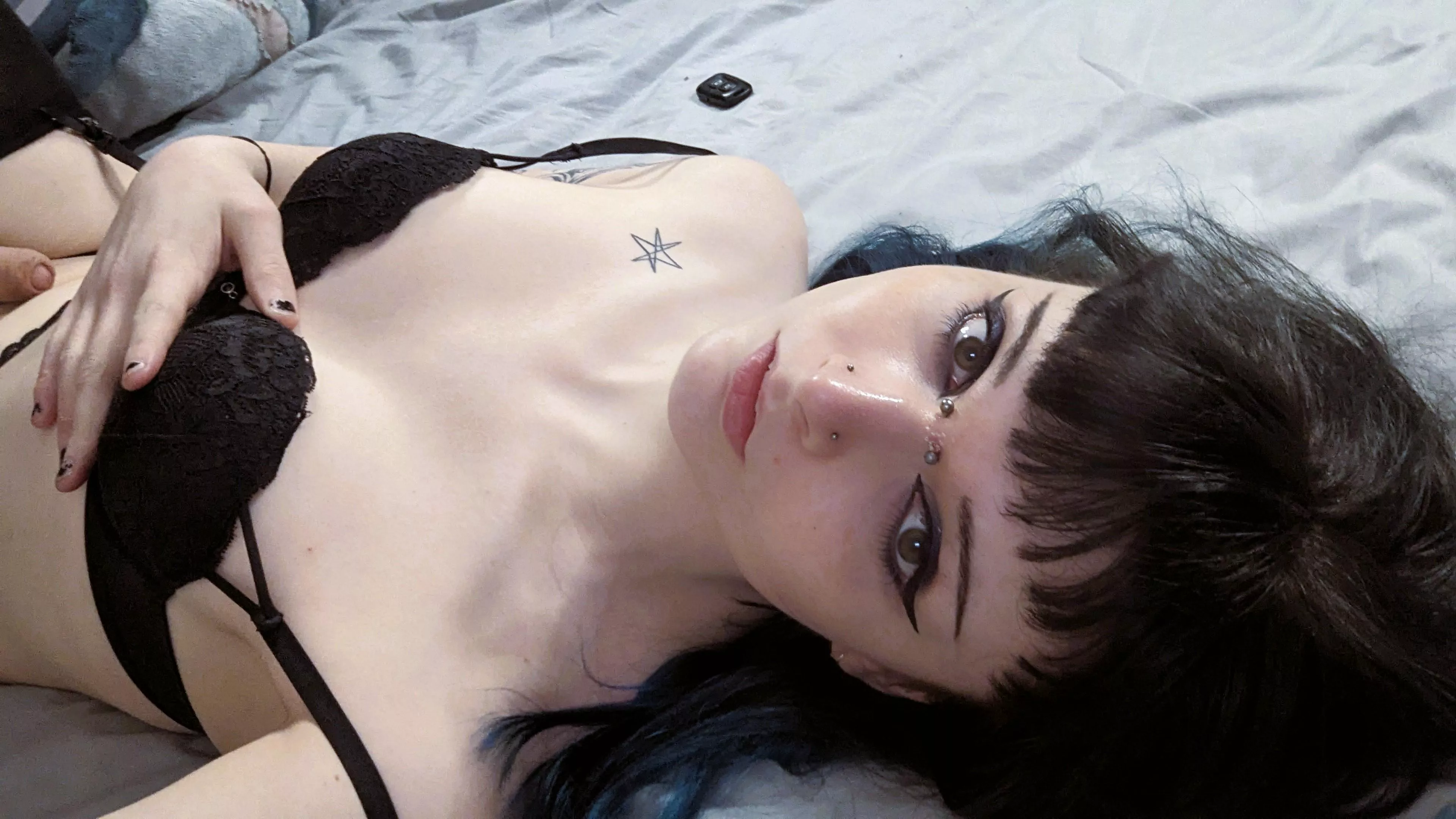 fold me like a pretzel ;) posted by tallgothtgirl