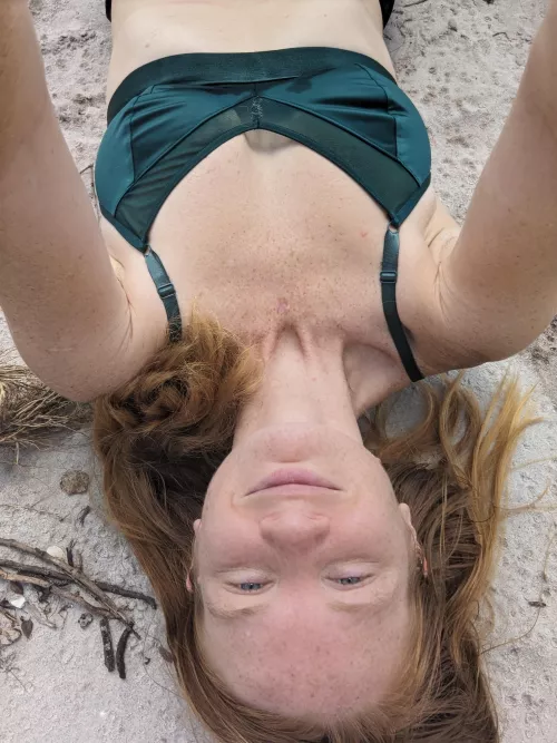 Good morning selfie from your future gf🤳🏻 by Redlilyrose