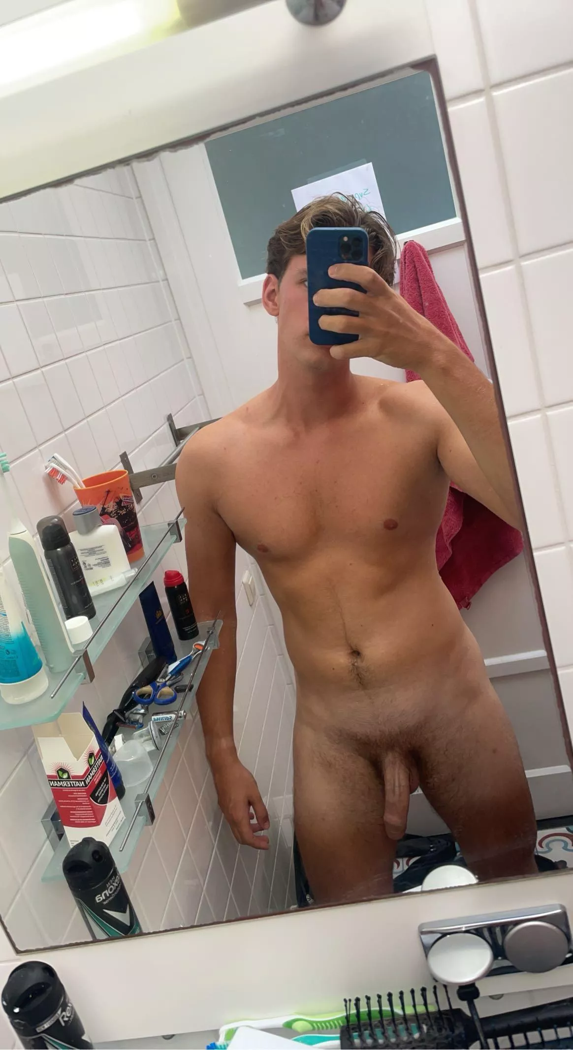 Has been a while since full nude 😶‍🌫️ posted by hmmmmgonewld