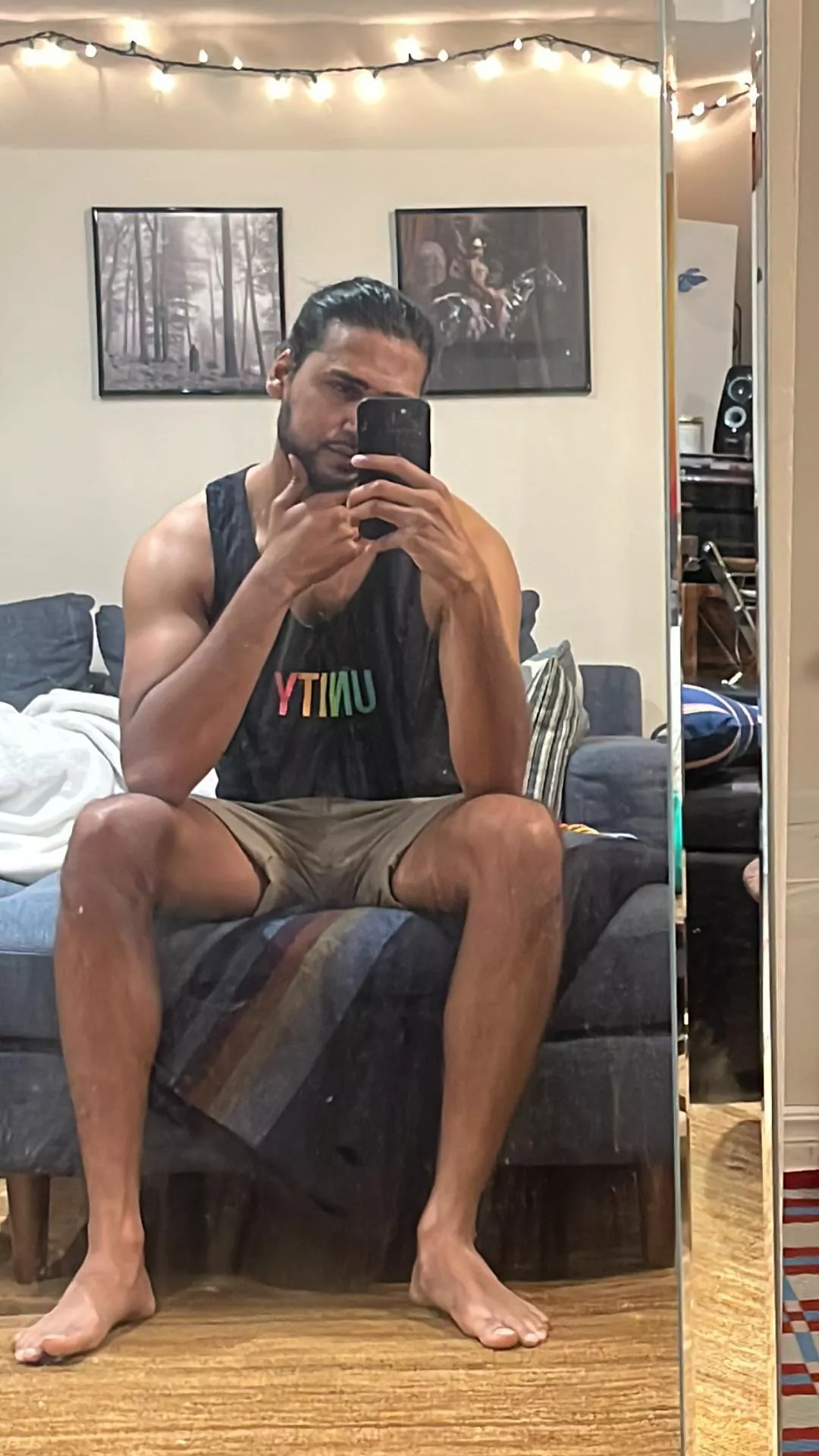 Hello fellow gay bros 🤗 posted by ohdoyouknowhow