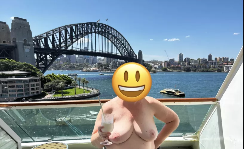 Hello there  by Salty_Current3584