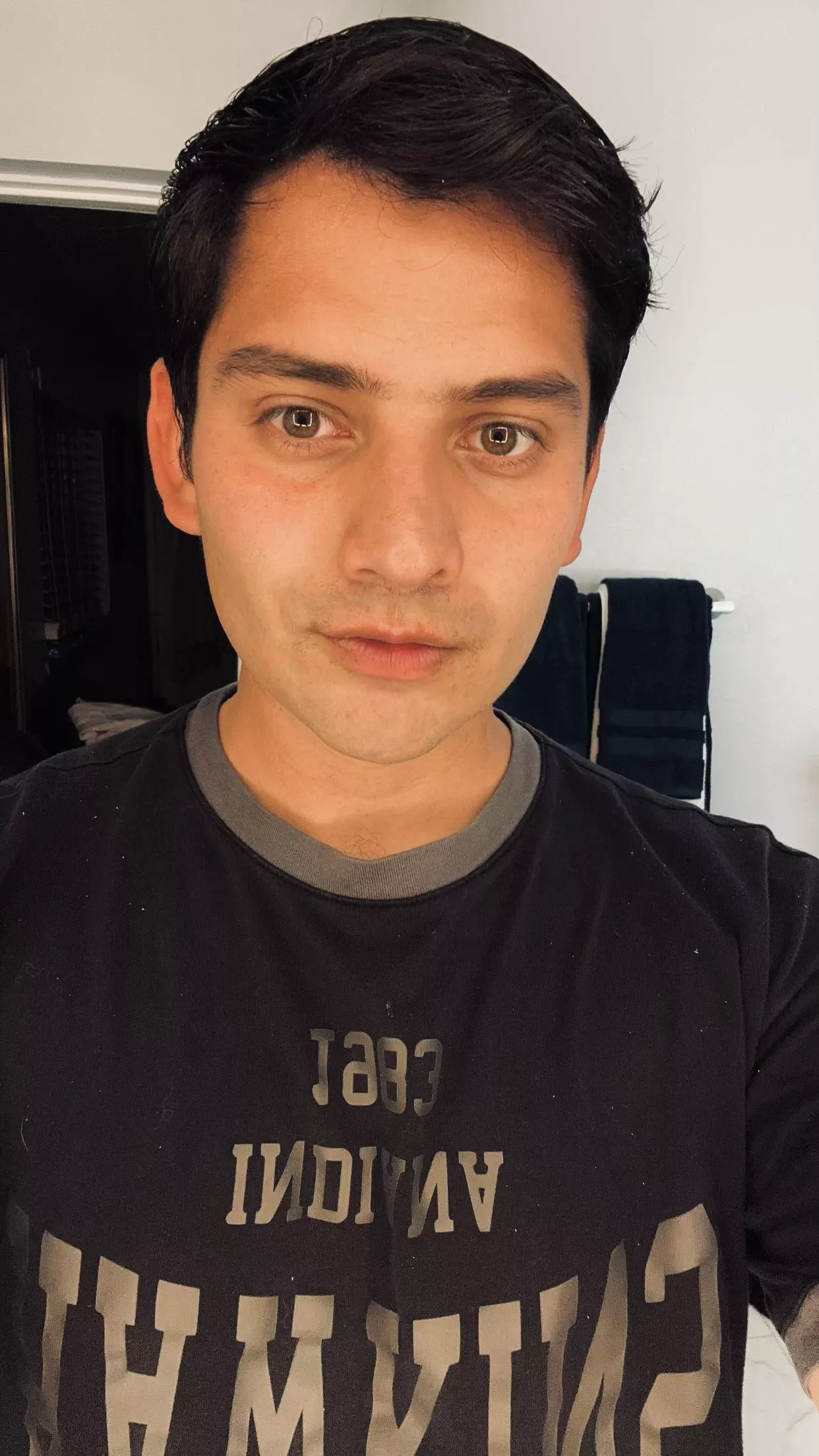 Hello there, wanna be friends? posted by No_Violinist_6577