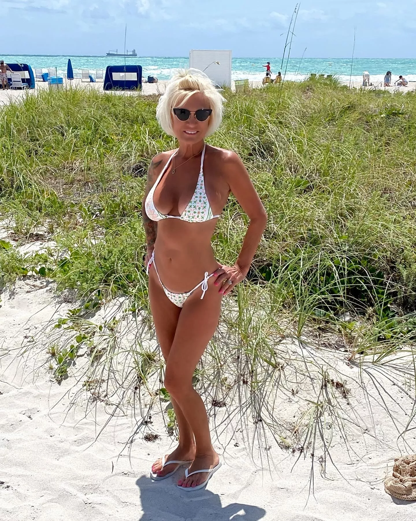 hit the beach today, would you stare? posted by Theagelessvixen