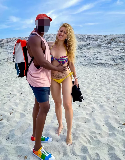 I love walking around with my lover in public humiliating my Cuck ♠️🤘 by Elisa_dreams