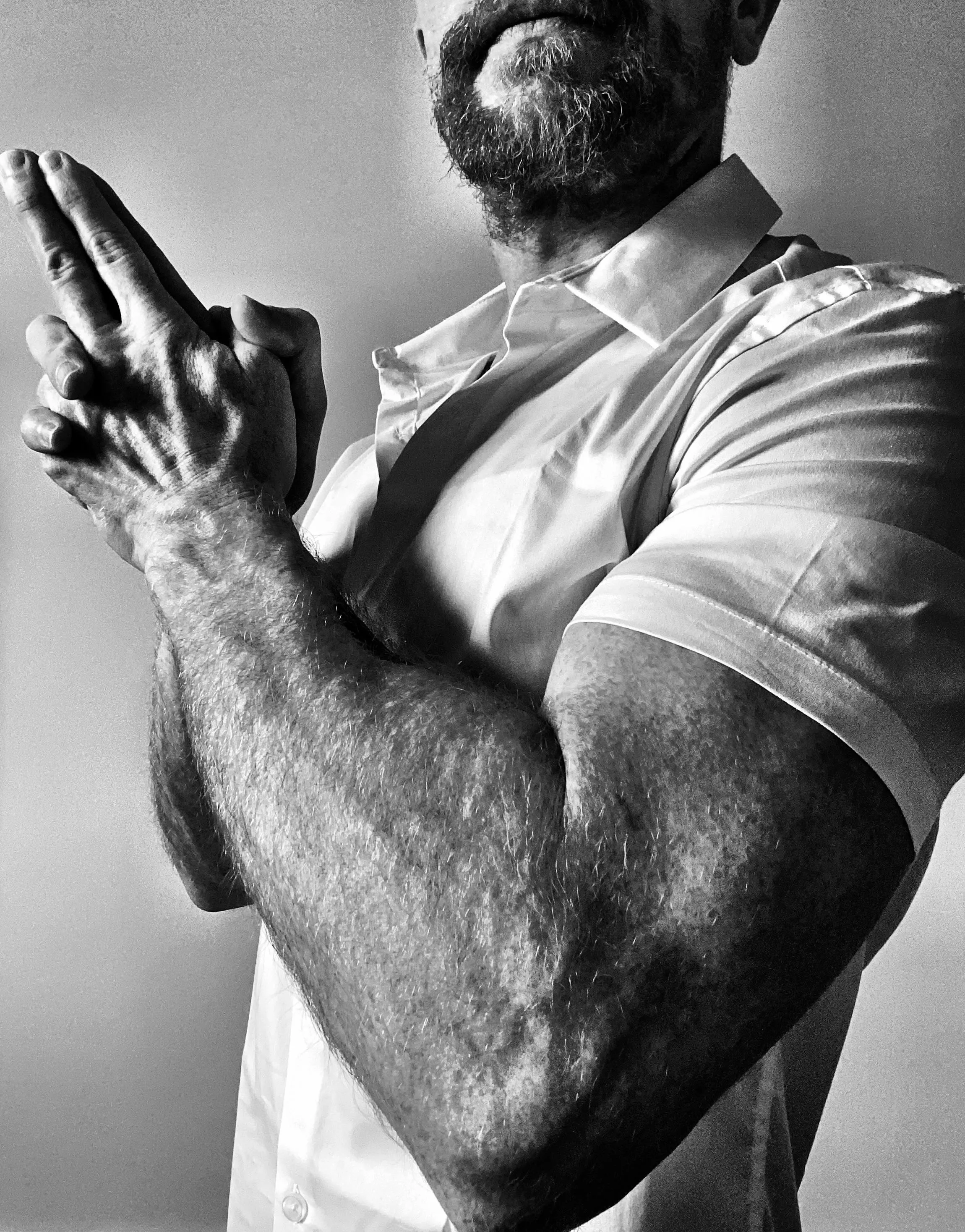 In case they are still looking for the new Bond 😏 posted by _TtTToriginal_