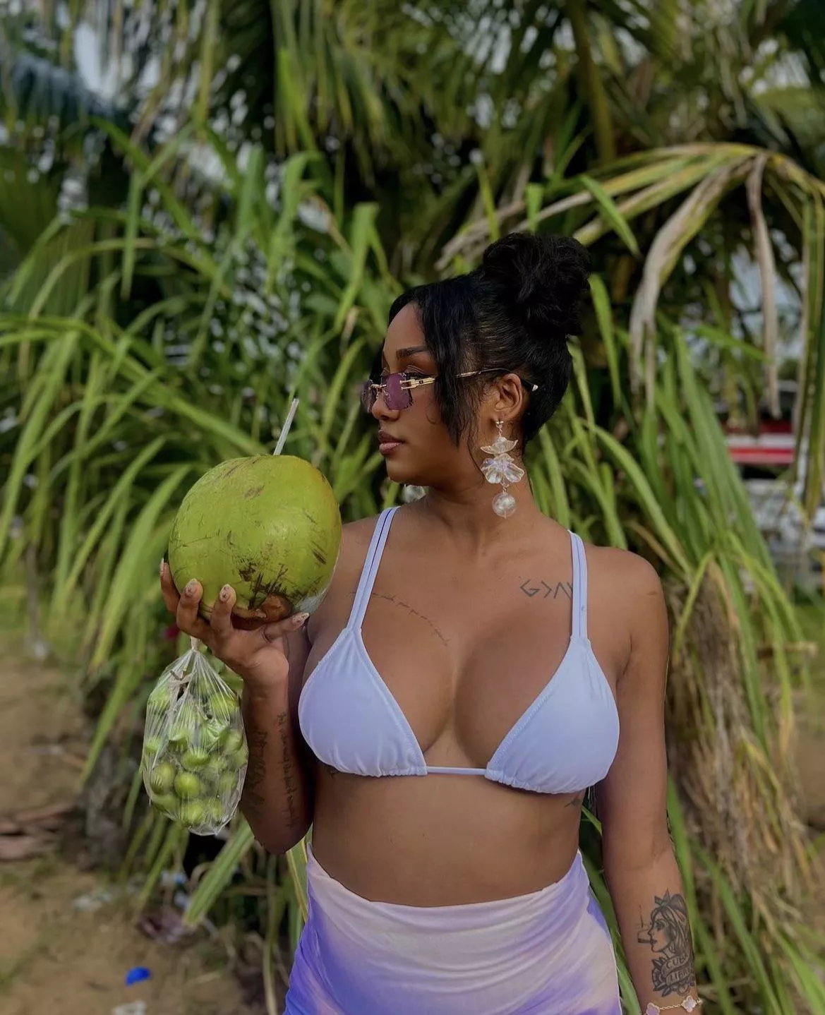 Look at those melons 🍈  posted by Aggressive-Year-8489