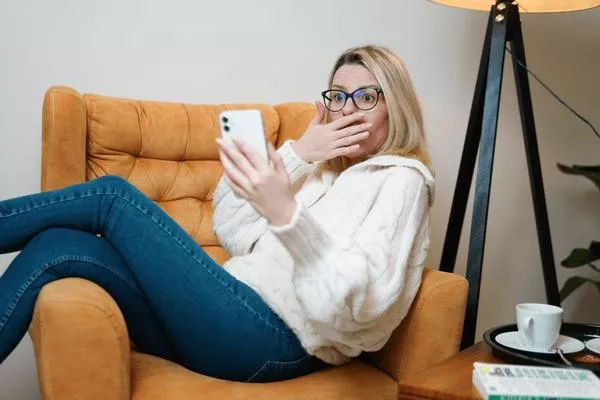 Martial law in Venus? Lust crisis and Pirates?!? What the heck is happening to The Matriarchy? I've got to find a way to get back before there's nothing left! posted by MyGentleTouch