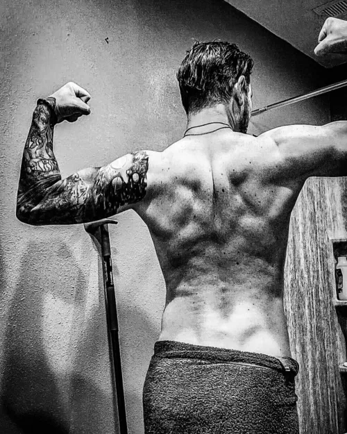 Post-shower flex by an-ordinary-gent