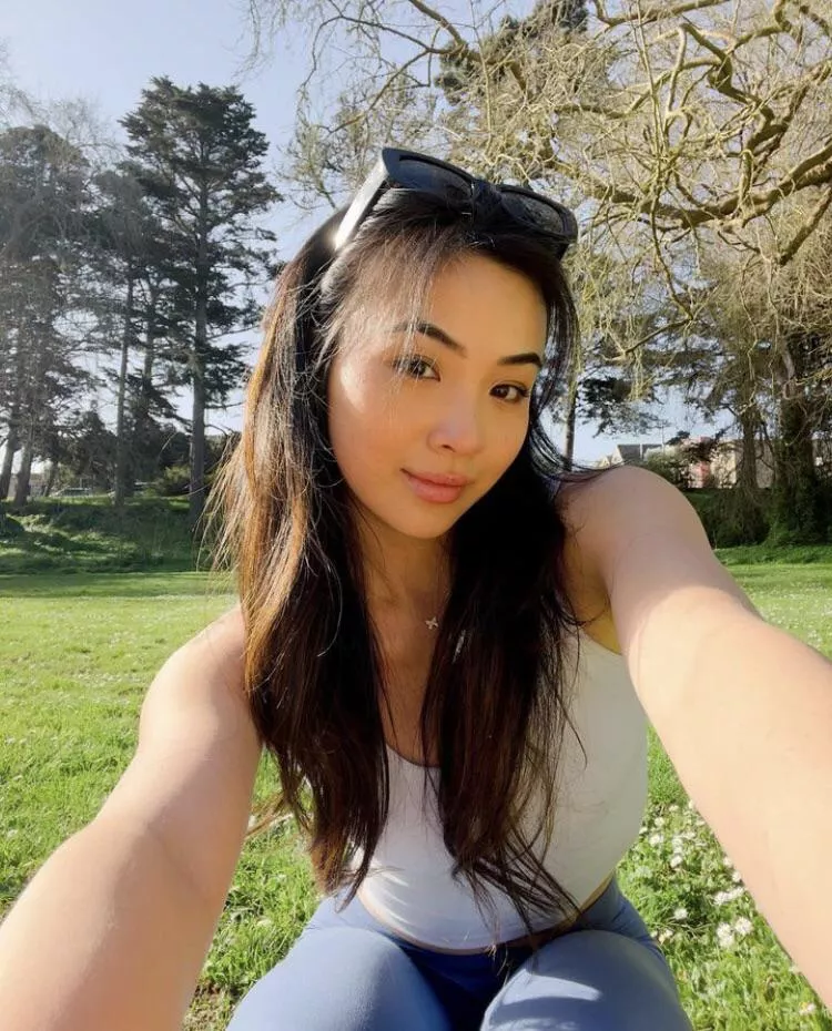 rating please, 1-10?  posted by devilndaisies