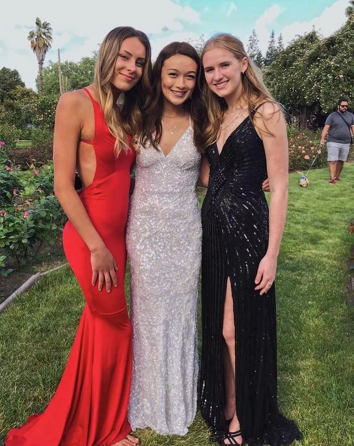 Red is my fav color :) posted by Deep-Mind-8996