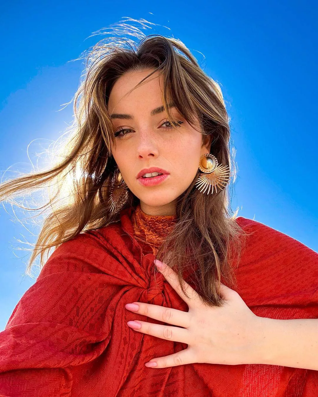 Shauna Dewit posted by sagar9175