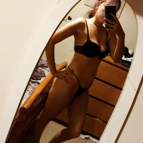 Show me what you’re putting in my wife by Queasy-Eye-7315