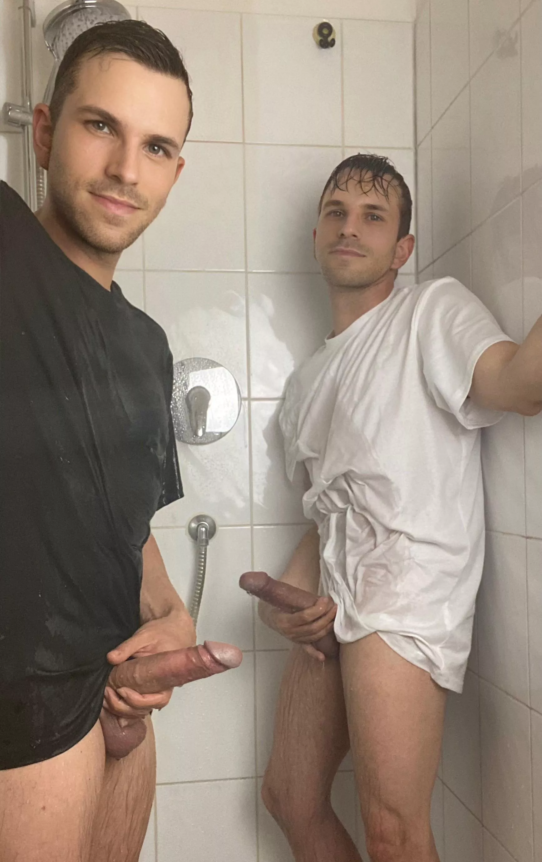 Shower with us posted by LeeCoehrXXX