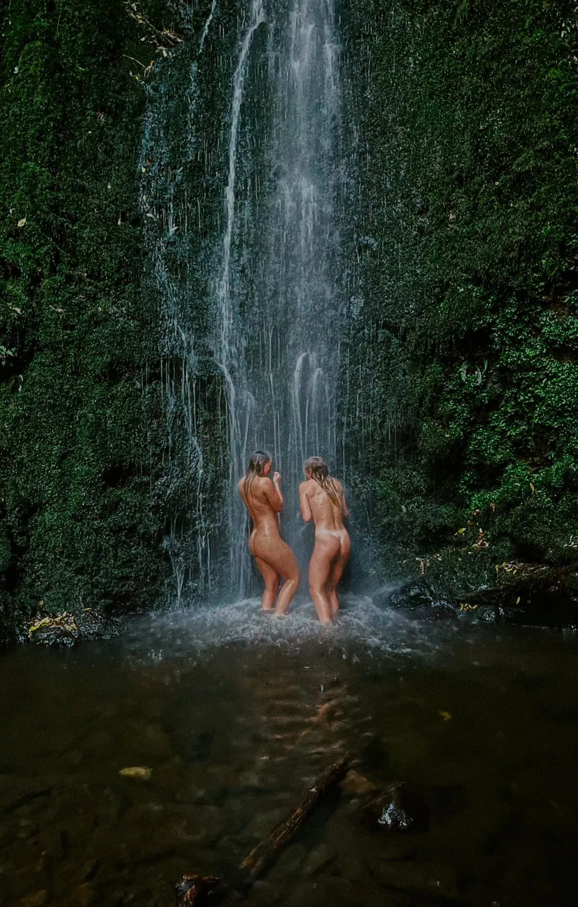 skinny dipping under a waterfall posted by keeksuncensoreddd