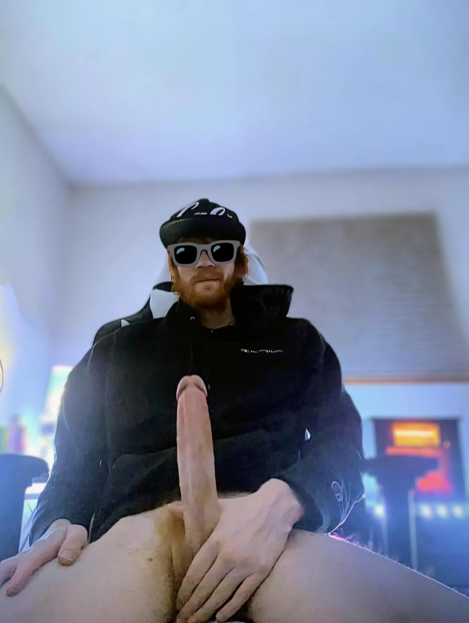 Suck it while I stream on twitch posted by DigBickGinger