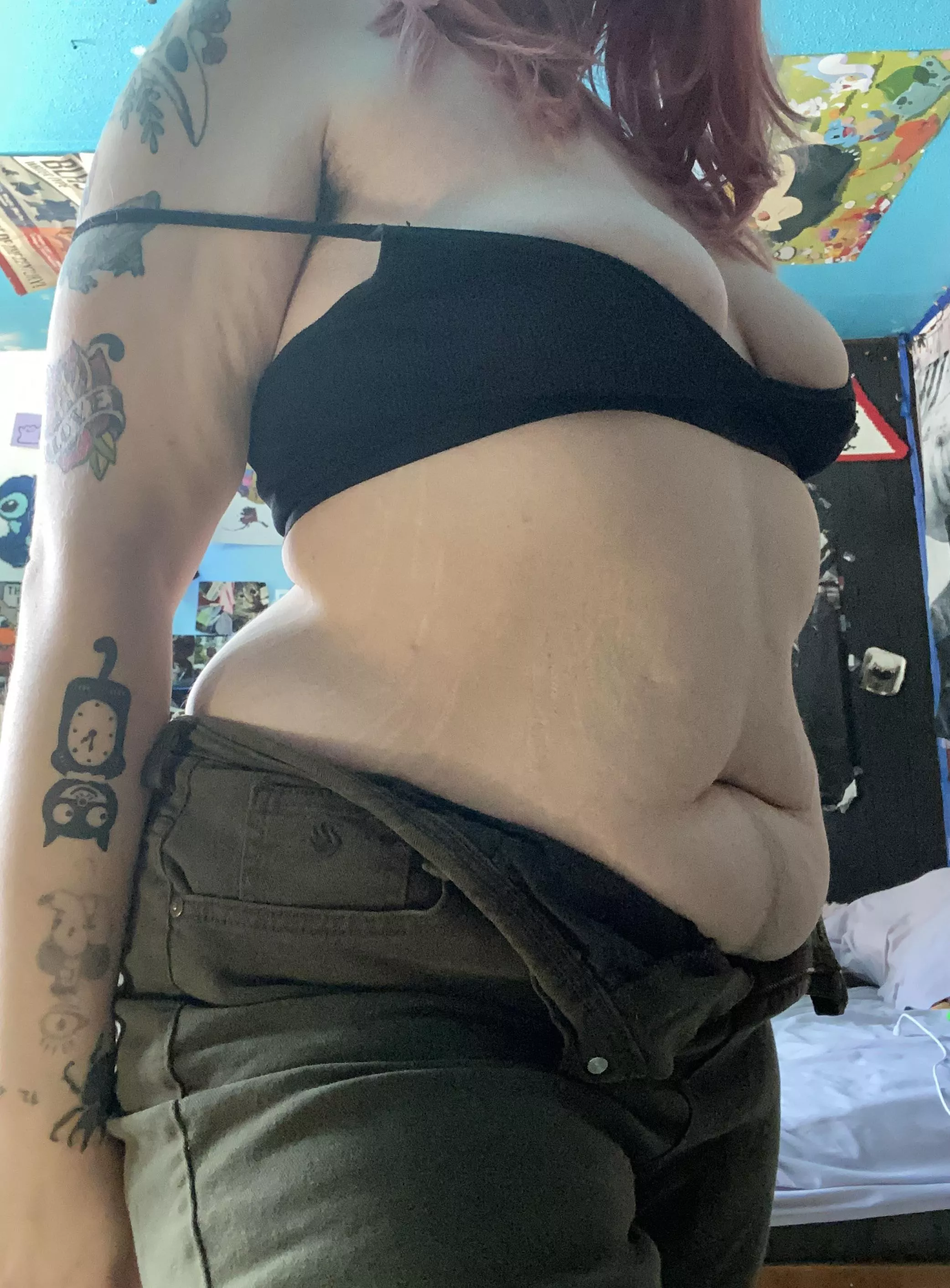 Tattooed, hairy and curvy posted by AccurateLettucee