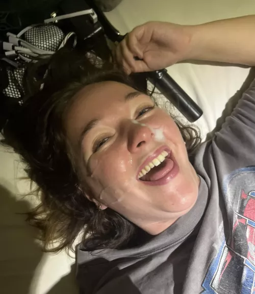 The best kind of facial!! by Klutzy_Champion1830