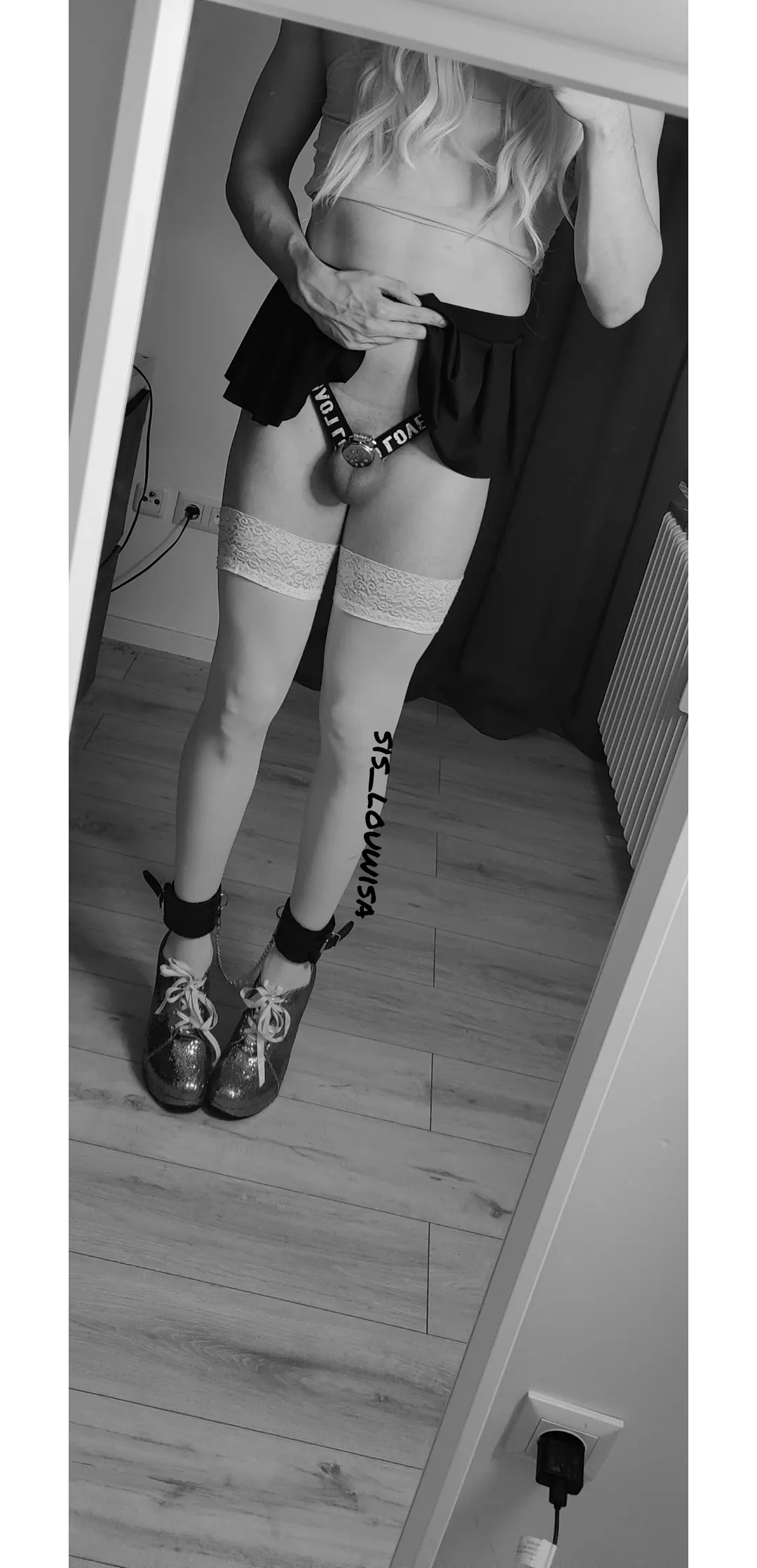 This skirt doesn't hide anything  posted by sis_louwisa