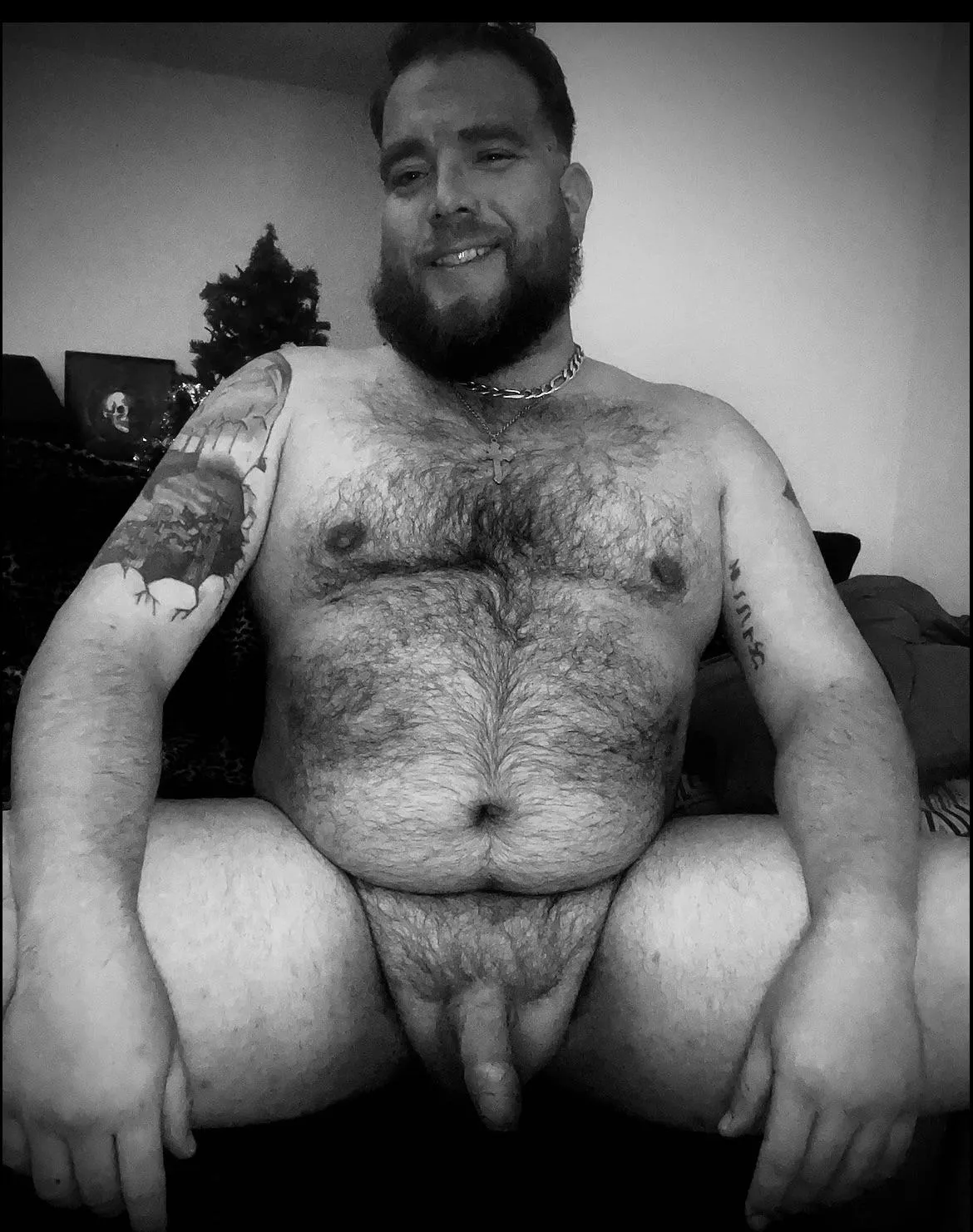 To go out tonight or stay in?? posted by TXeggs_benni