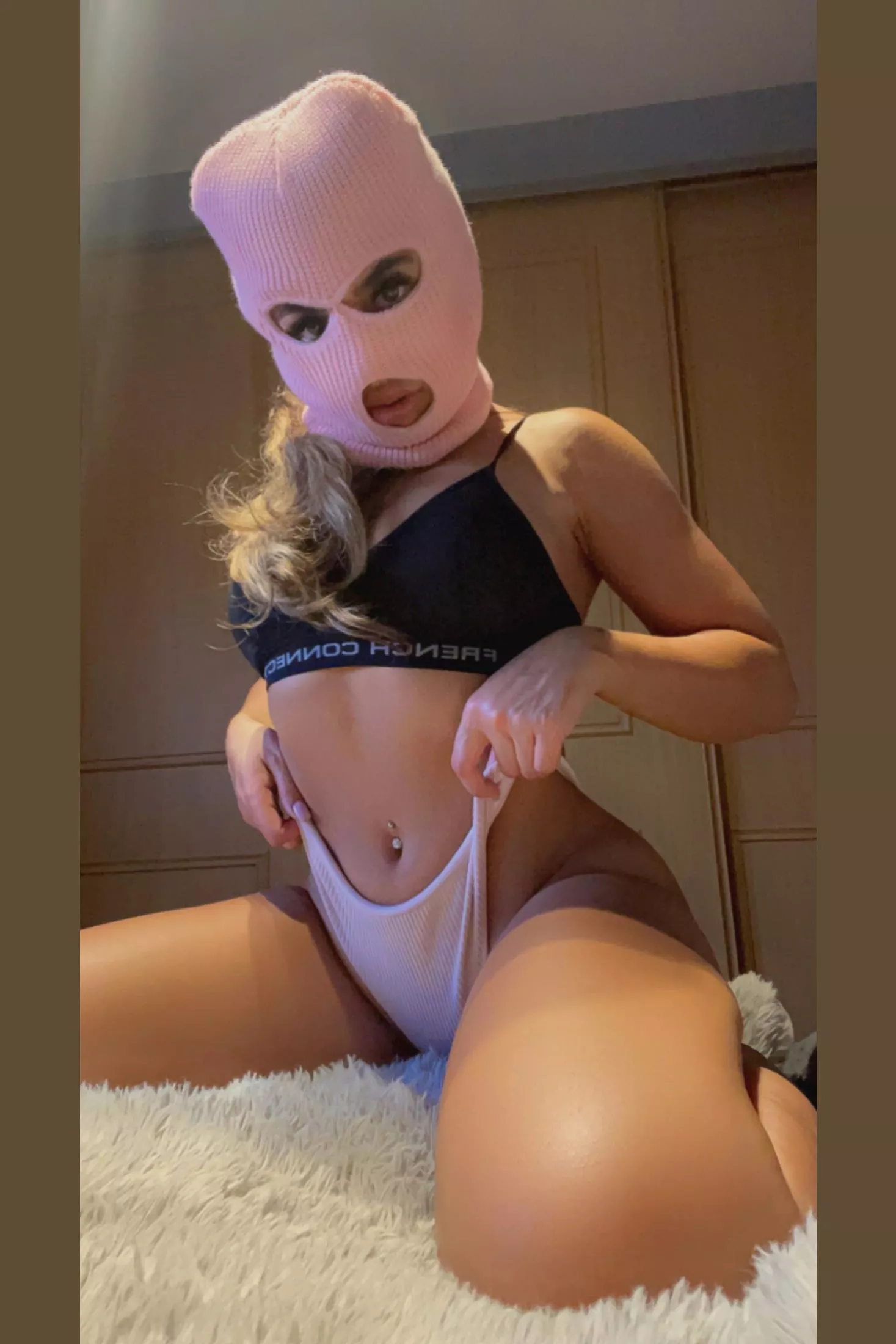 Wanna push my buttons? posted by Cute_Skys