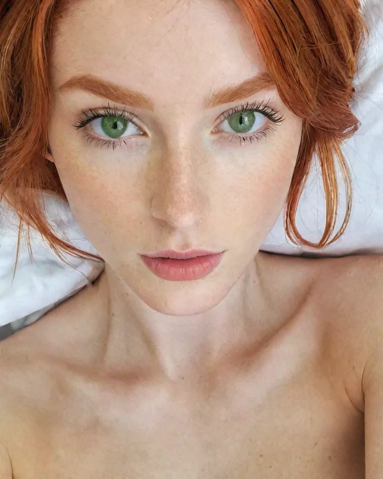 What are you looking at? posted by AstridLovesYou