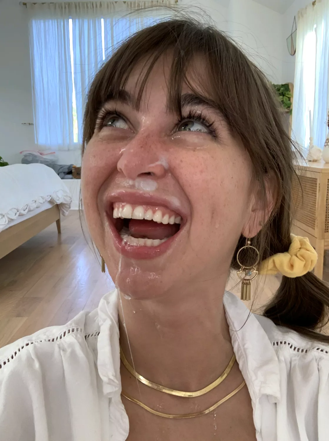 when she's at her happiest posted by vendetta06