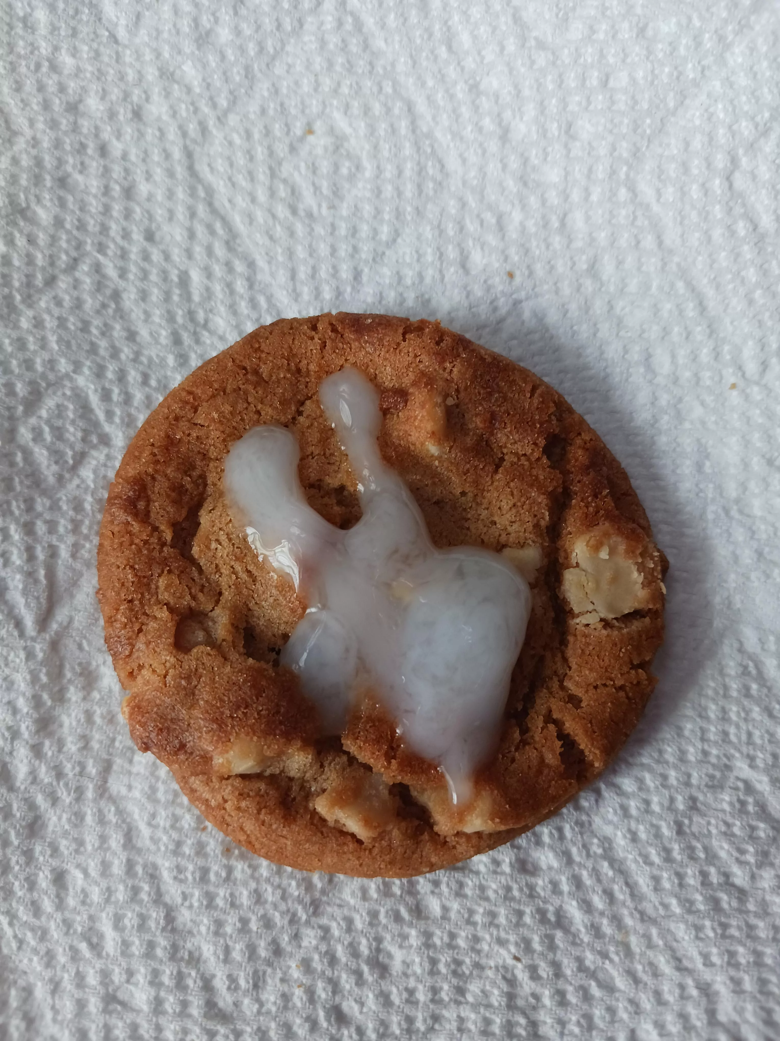 White chocolate and macadamia 