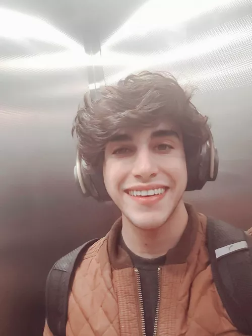 Yo! are u also gaming on a Saturday like me?:) by Then_Debt7778